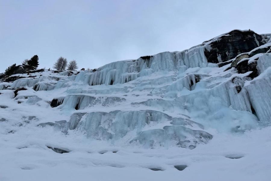 CASCATE DI GHIACCIO