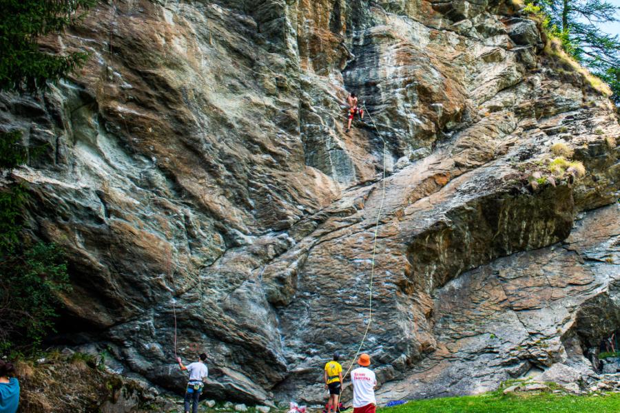 arrampicata palestra di roccia Climb Fest