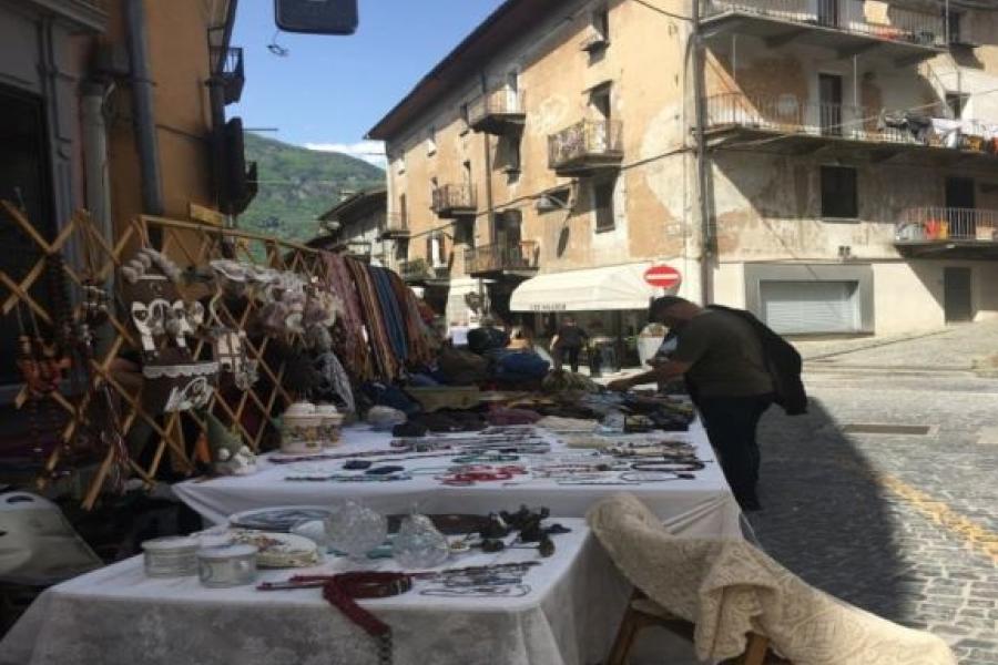 Marché de l'occasion et de l'échange