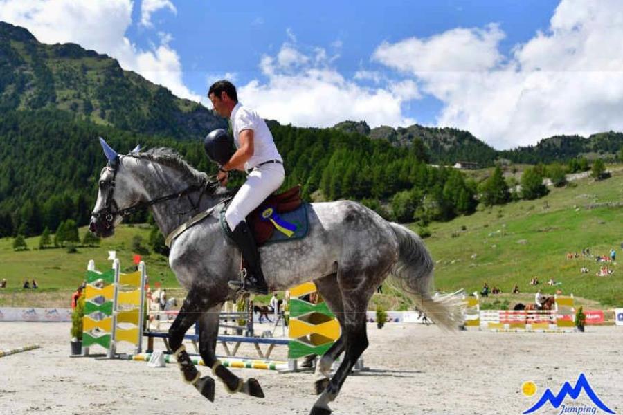 .. Manifestazione ippica "Jumping Torgnon"