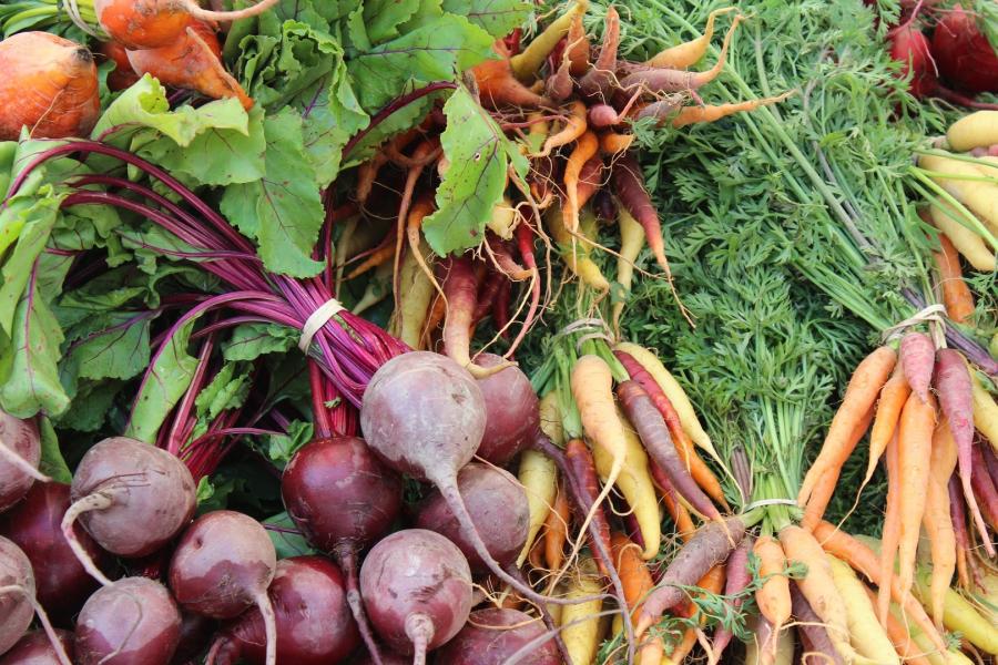 Légumes Marché de produits locaux au jardin de Zer Miele