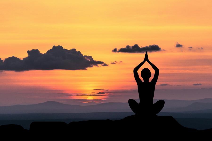 Yoga e meditazione Giornata di yoga all'aperto