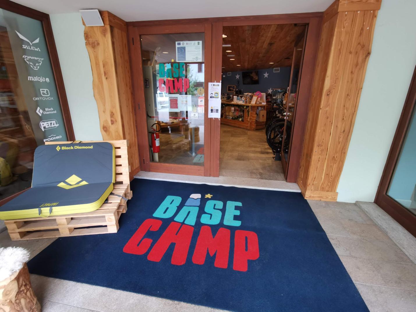 Base Camp Alagna