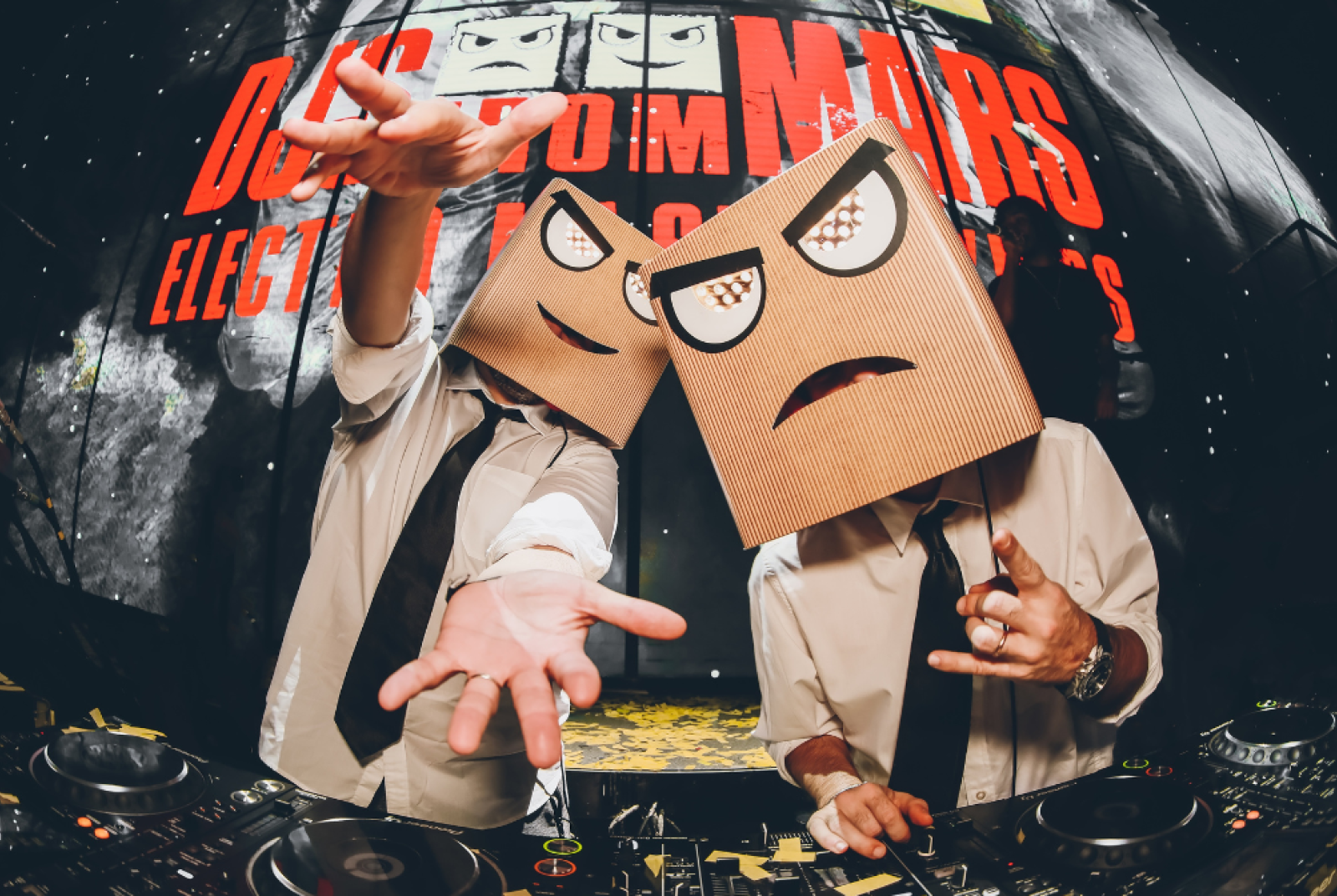 djs from mars 22 marzo boschetto 